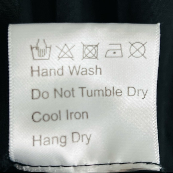 Tuckernuck OPT Black Tiered Puff Sleeve Sundress size xsmall - Picture 6 of 9